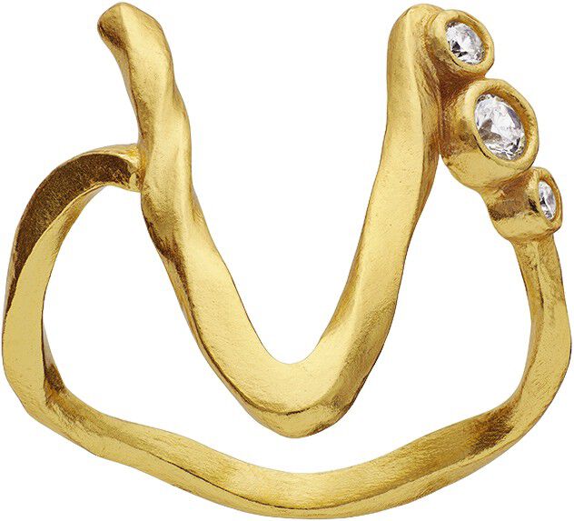 V Alphabet Ring