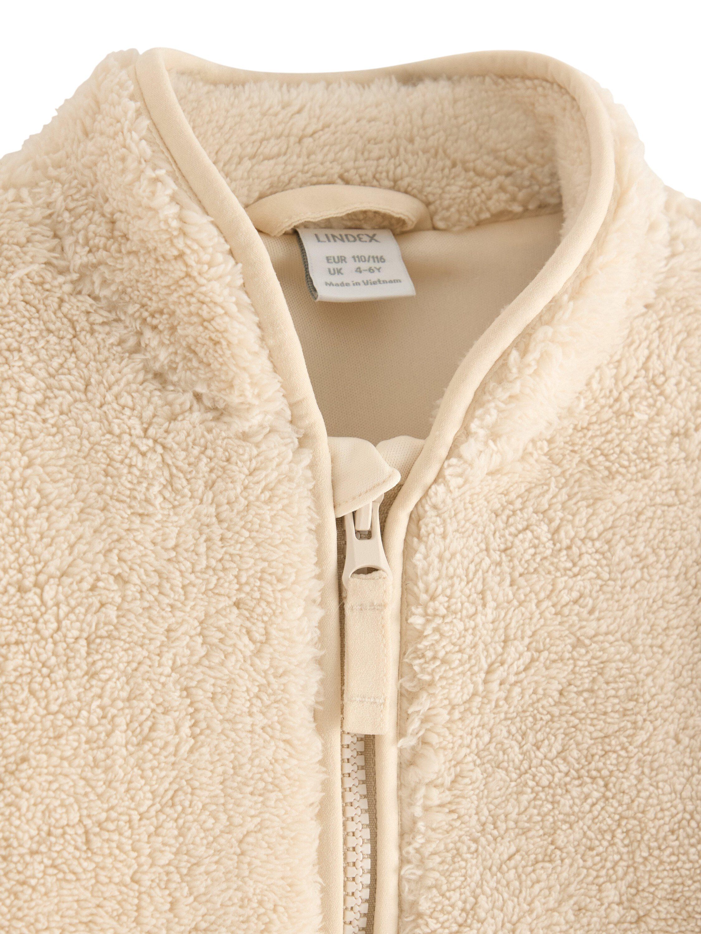 Luvjakke med bl&oslash;dt jerseyfor og lo