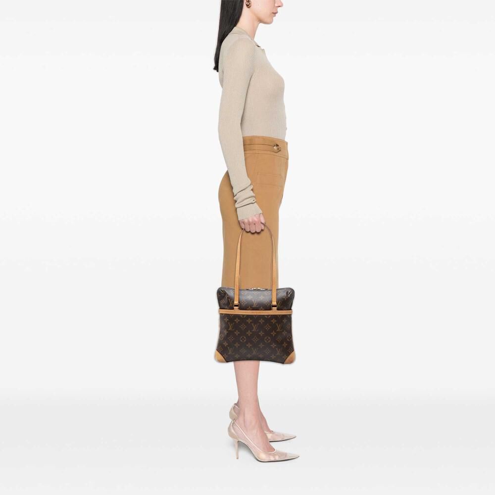 Louis Vuitton Coussin