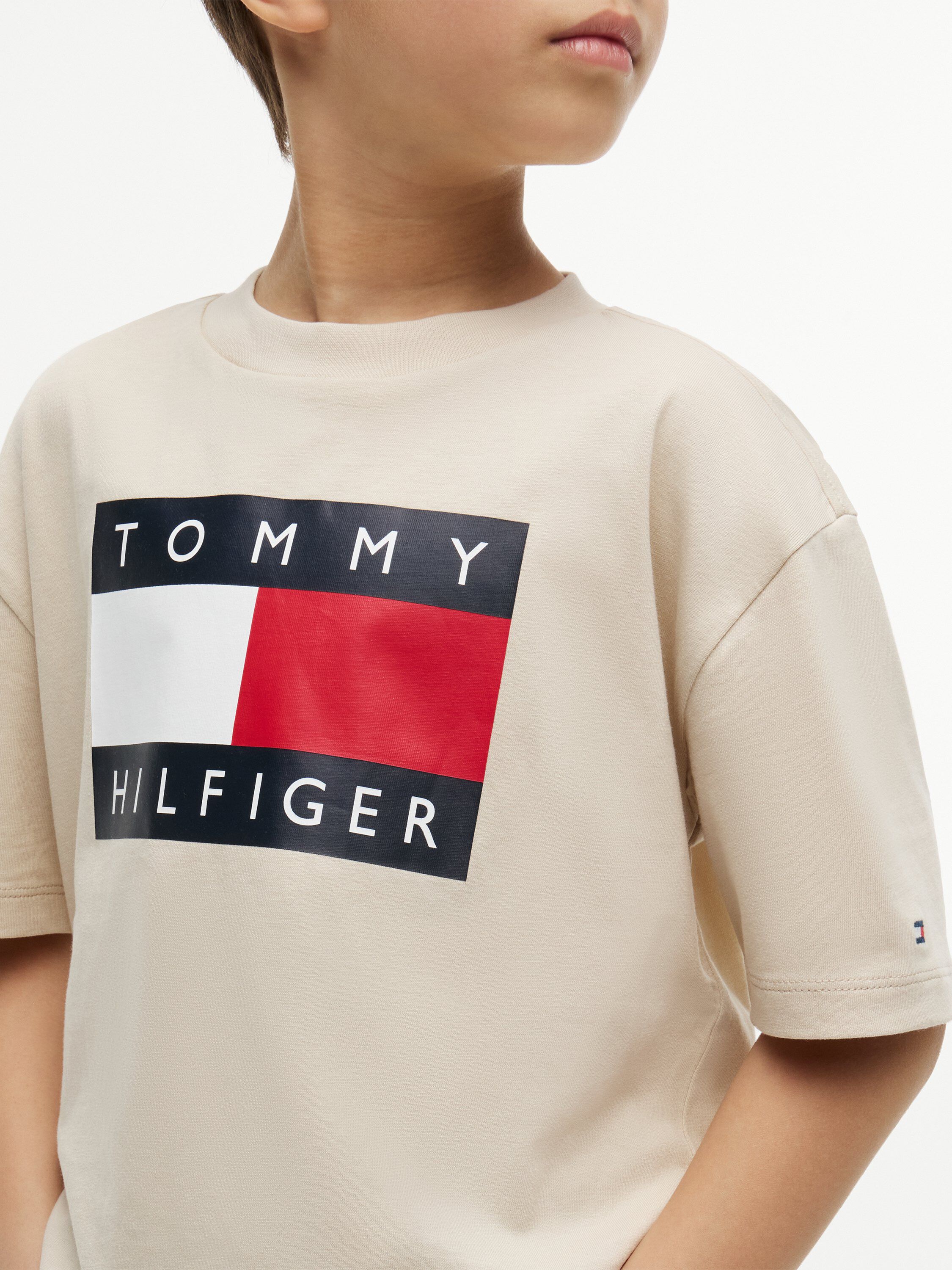 HERITAGE PRINTED FLAG T-SHIRT