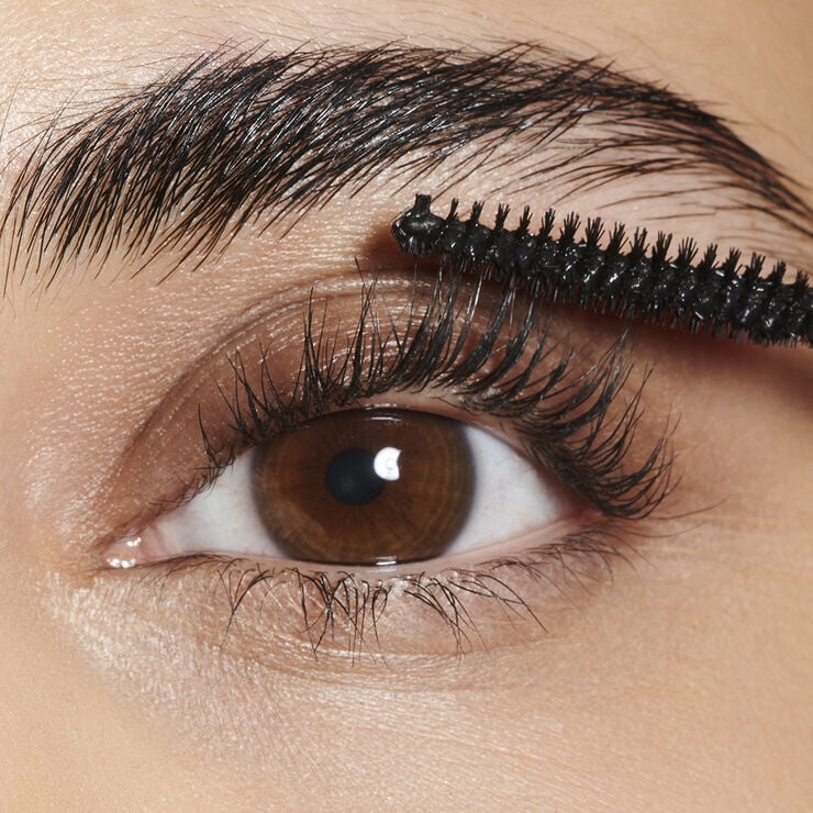 Sumptuous Extreme Lash Multiplying Volume Mascara