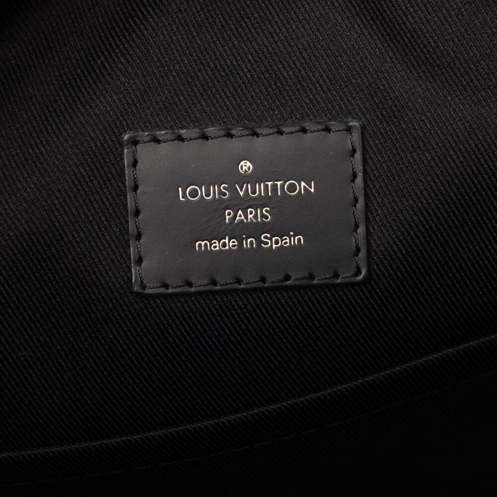 Louis Vuitton Reporter