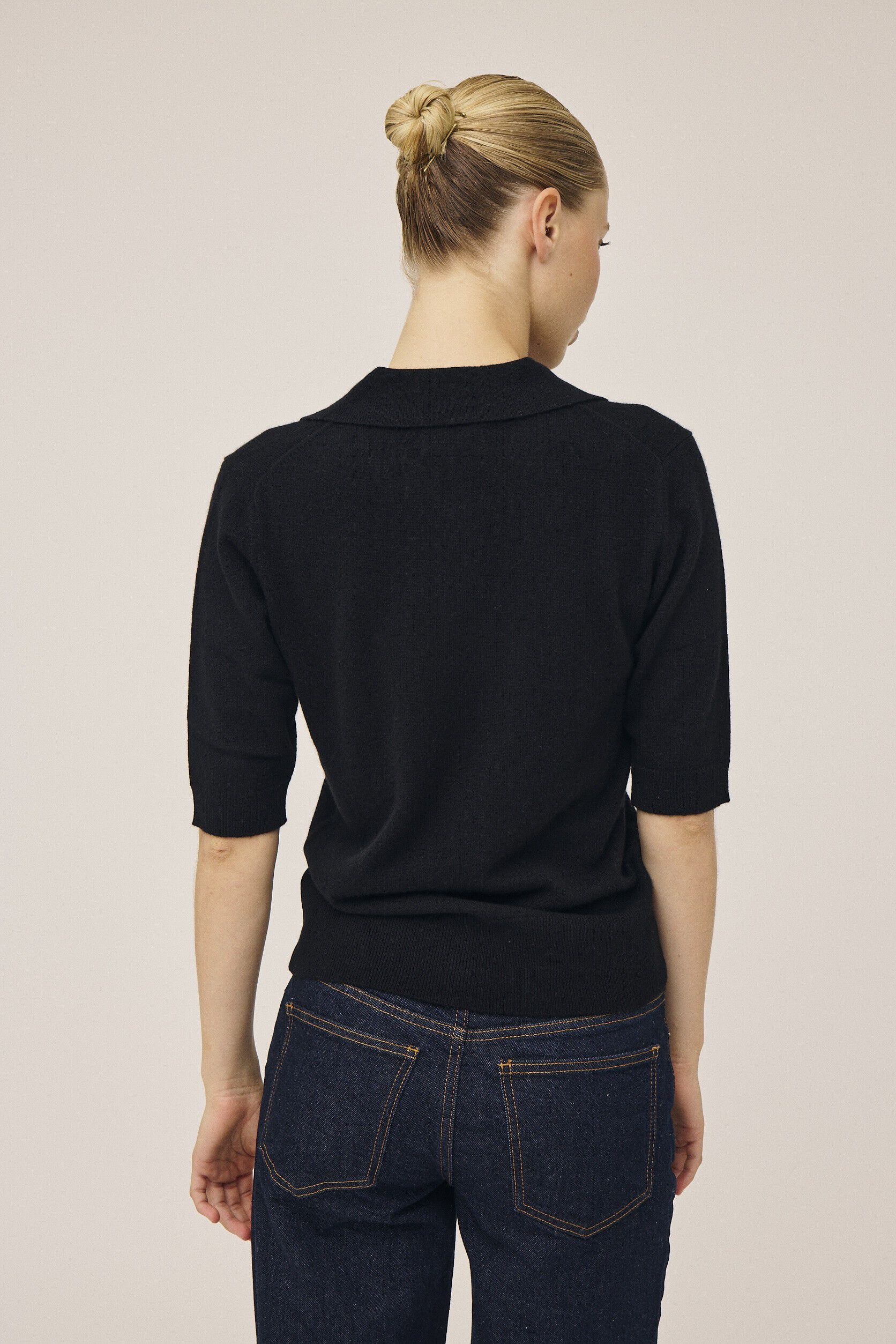 Classic 9 Kort&aelig;rmede polo strik - 100% Cashmere