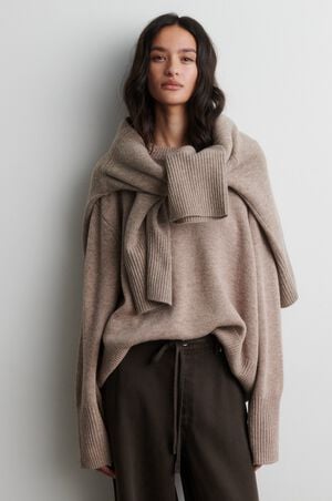 Alpha Knit O-Neck