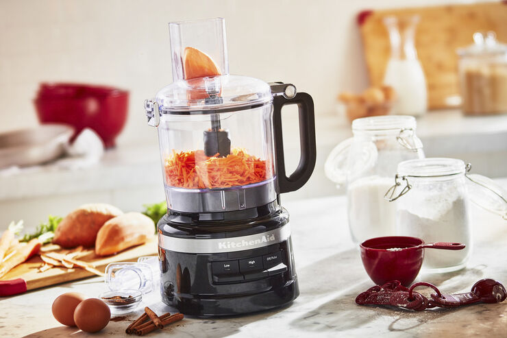 7 Cup foodprocessor matt svart 1,7 liter L19,5cm B