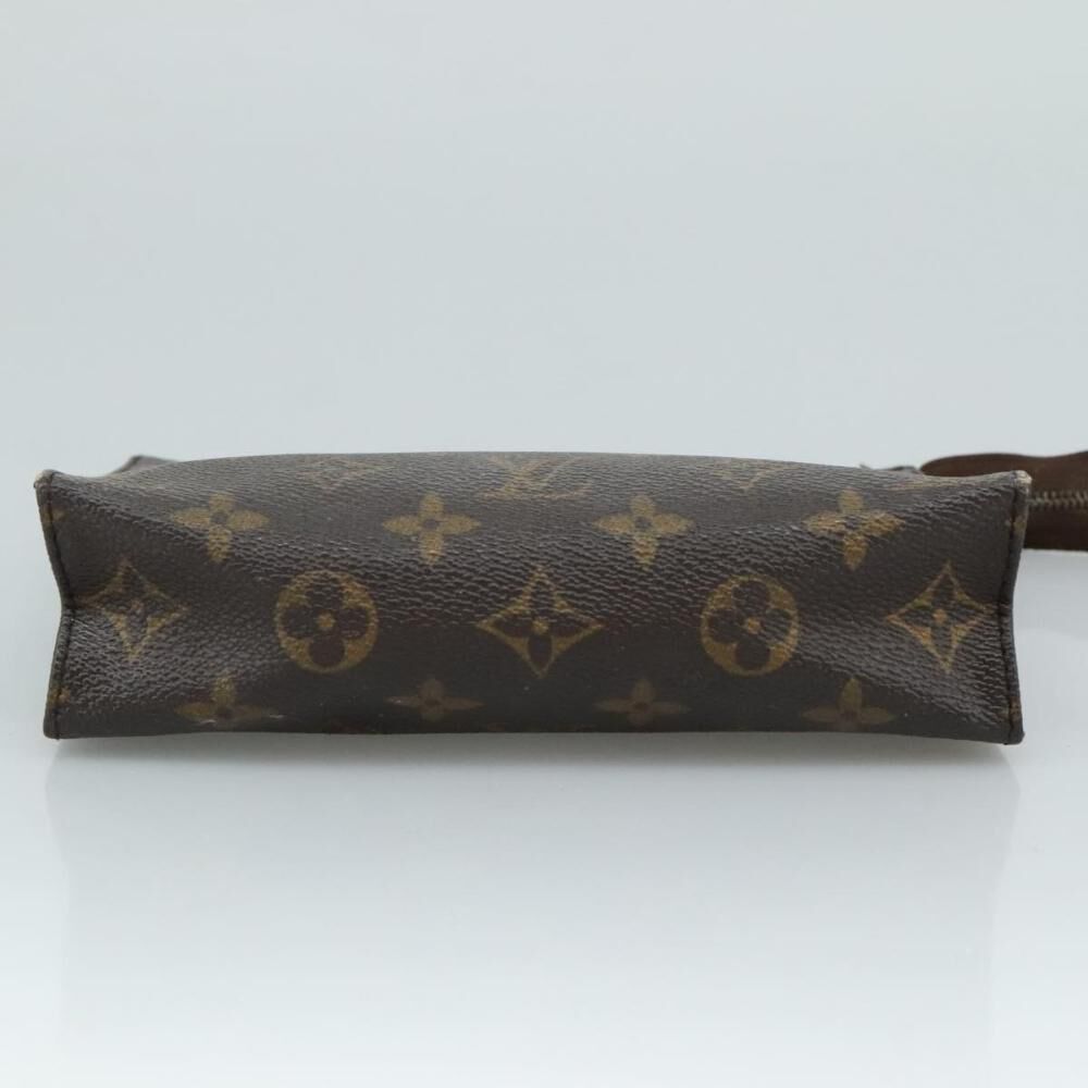 Louis Vuitton Poche Toilette