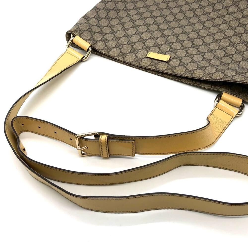 Gucci Shoulder Bag