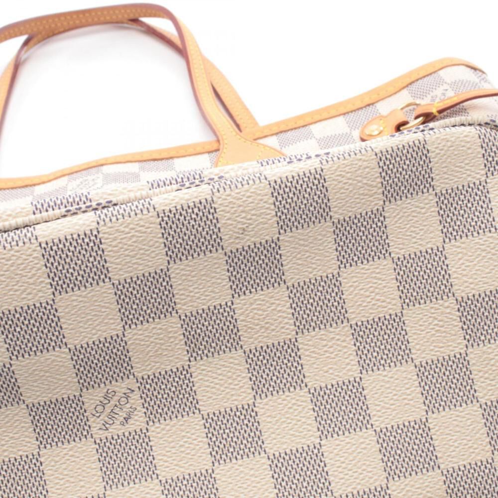 Louis Vuitton Neverfull