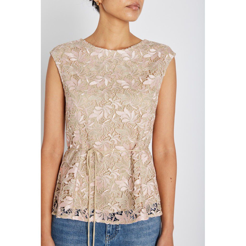 Adonidabboriia Blouse