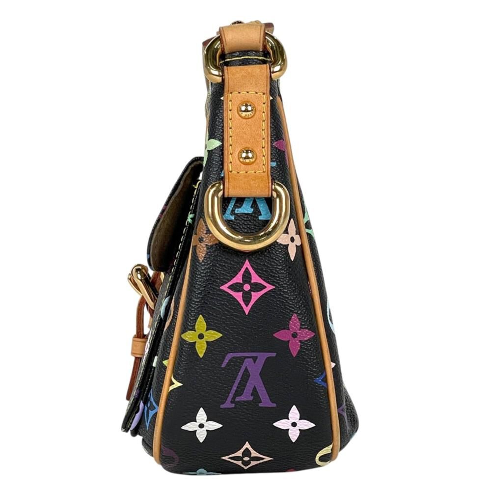 Louis Vuitton Lodge