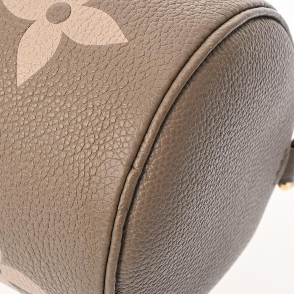 Louis Vuitton Papillon