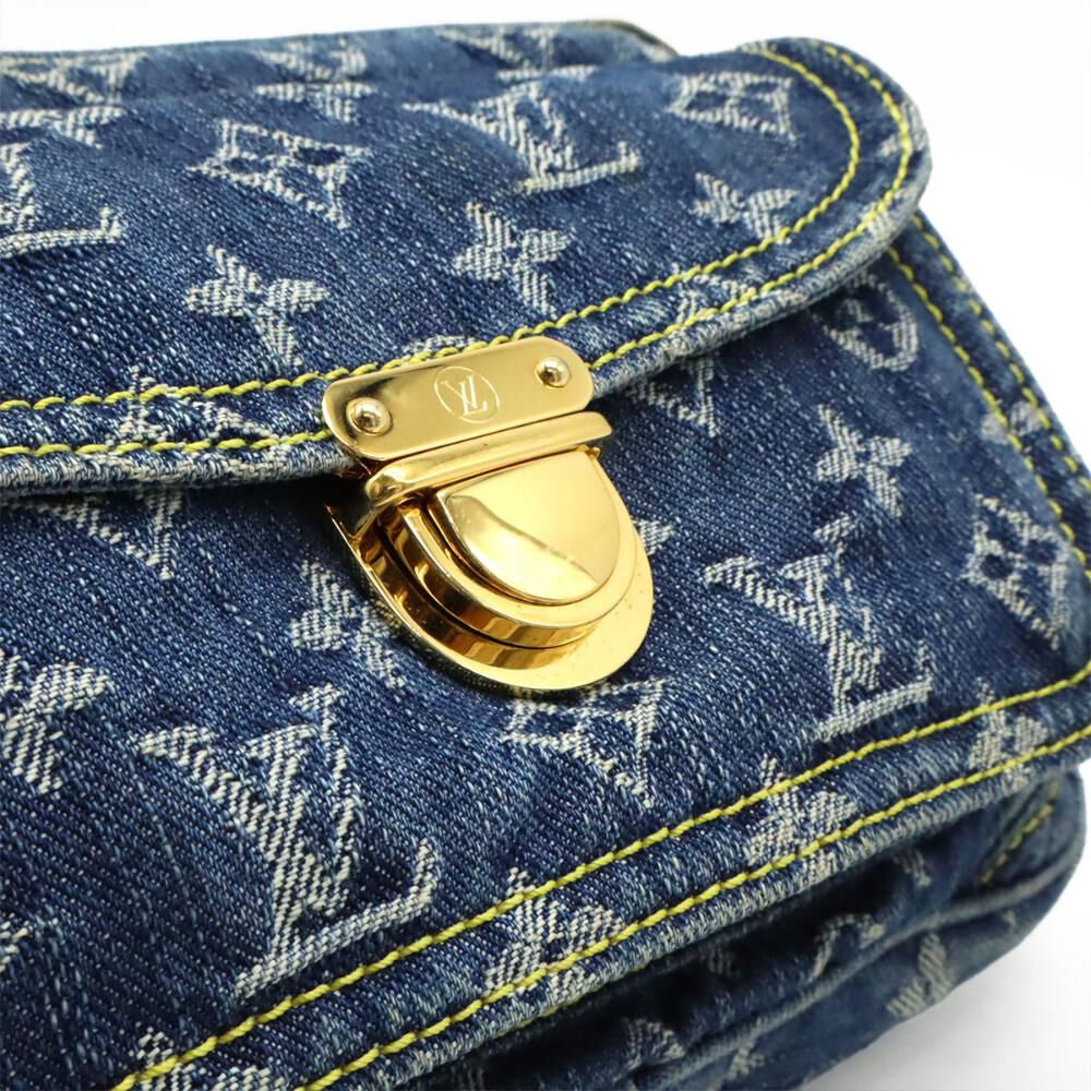 Louis Vuitton Belt Bags