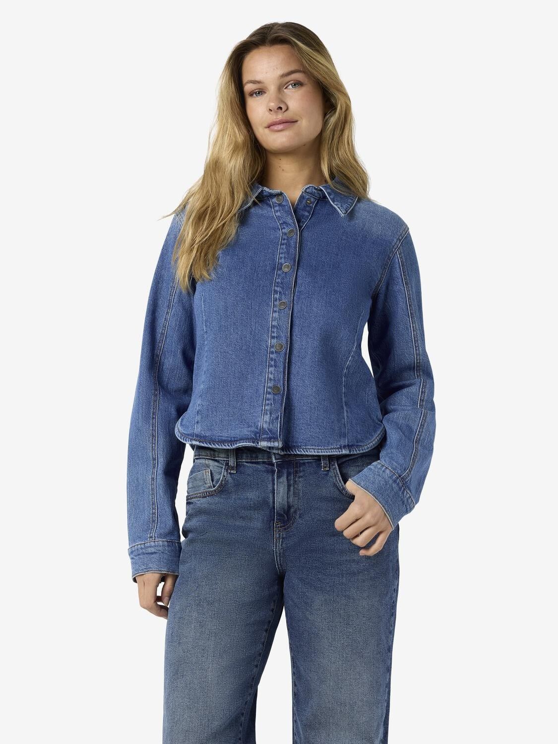 Nmgina Berry Ls Fit Shirt Az476Mb Noos