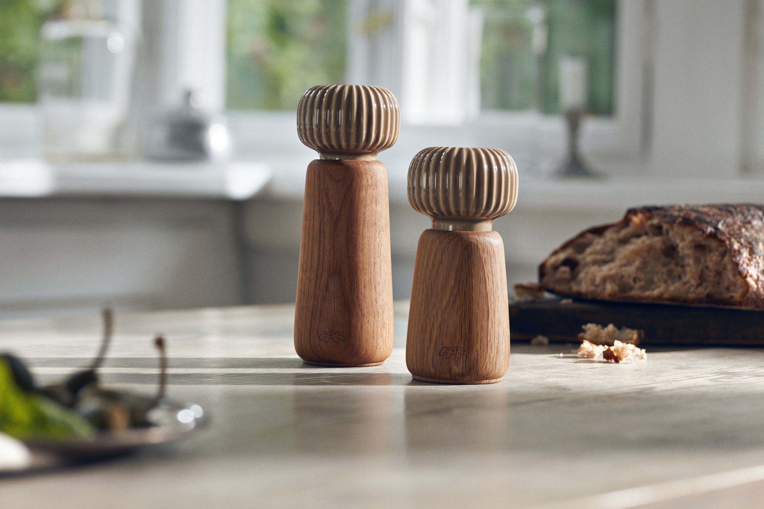 Hammersh&oslash;i Kv&aelig;rn H18 cm brun