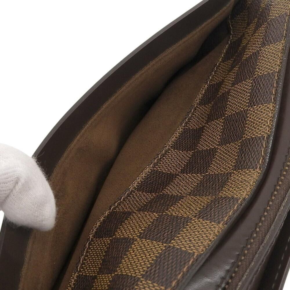 Louis Vuitton Clutch
