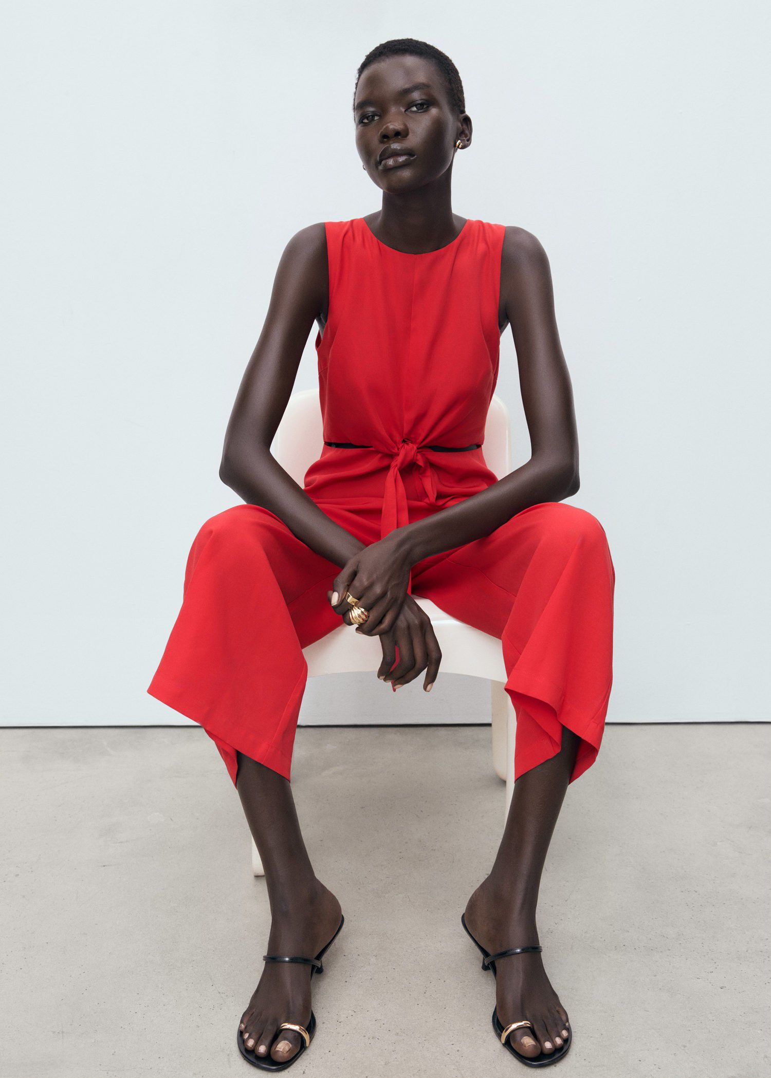 Lyocell jumpsuit cut out knot detai