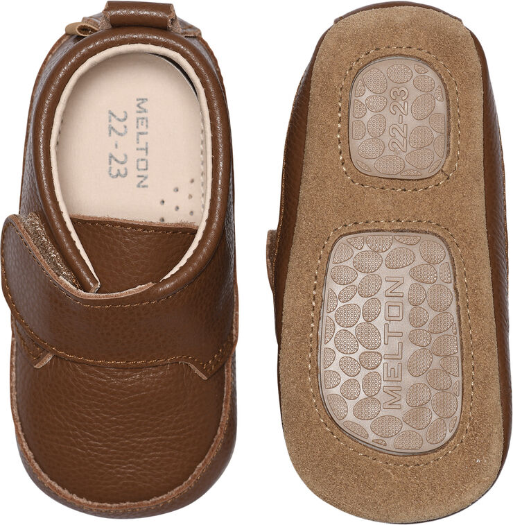 Luxury leather slippers velcro