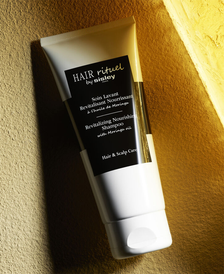 Revitalizing Nourishing Shampoo