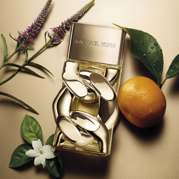 Pour Femme Eau de parfum natural spray 30. 0 ML