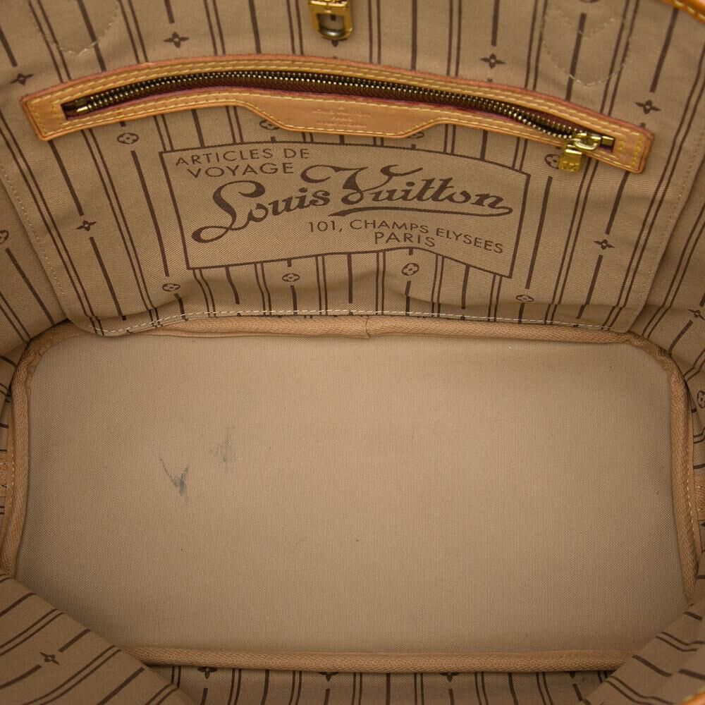 Louis Vuitton Neverfull
