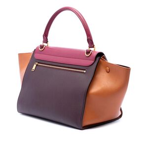 C&eacute;line Trapeze