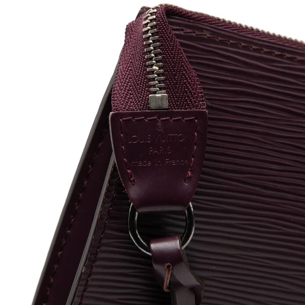 Louis Vuitton Pochette Accessoires