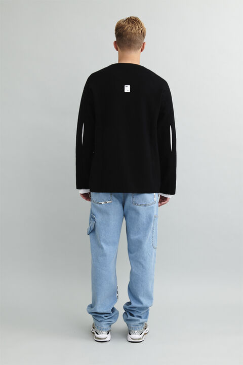 Excursion'' Elbow Slit C-neck Knit