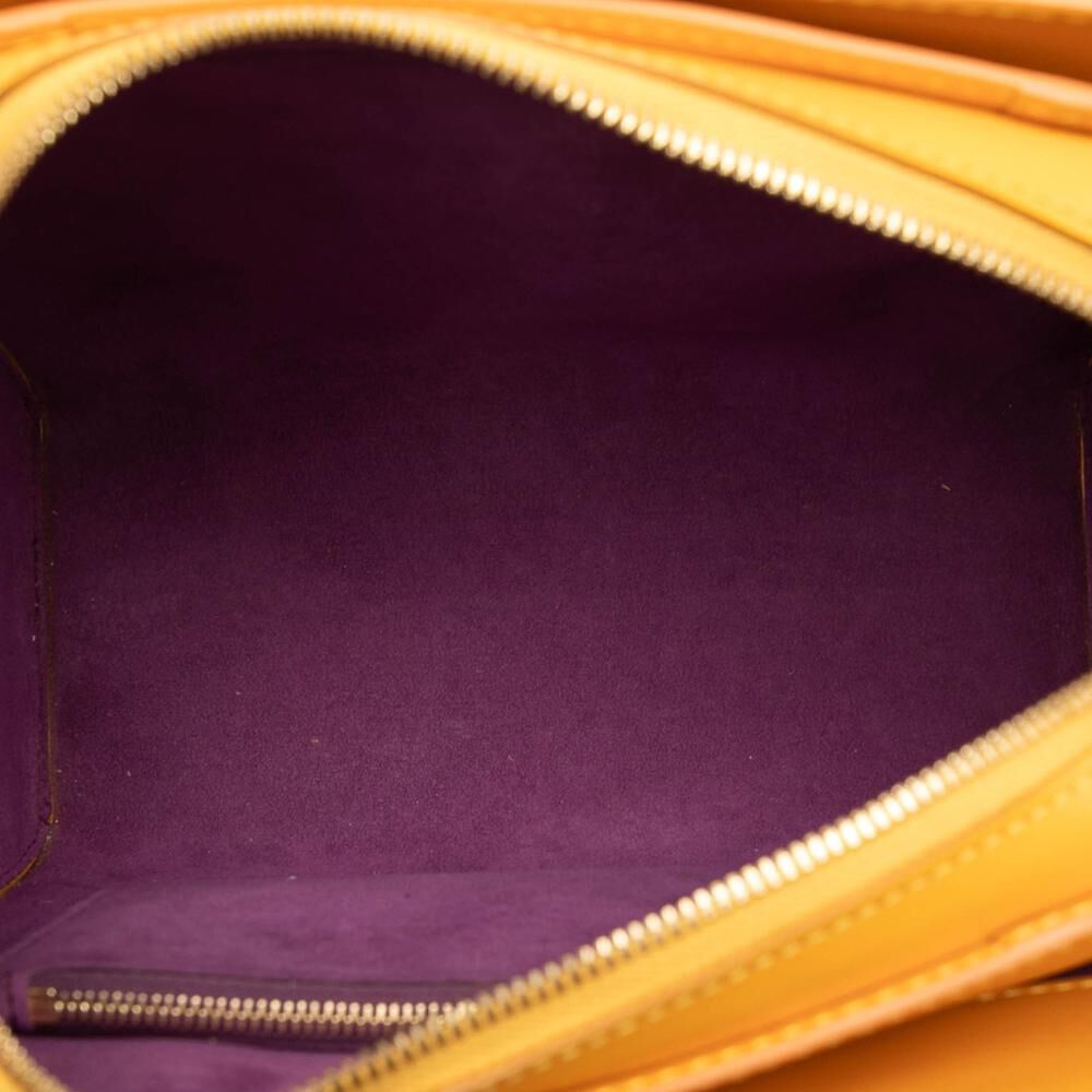 Louis Vuitton Pont Neuf