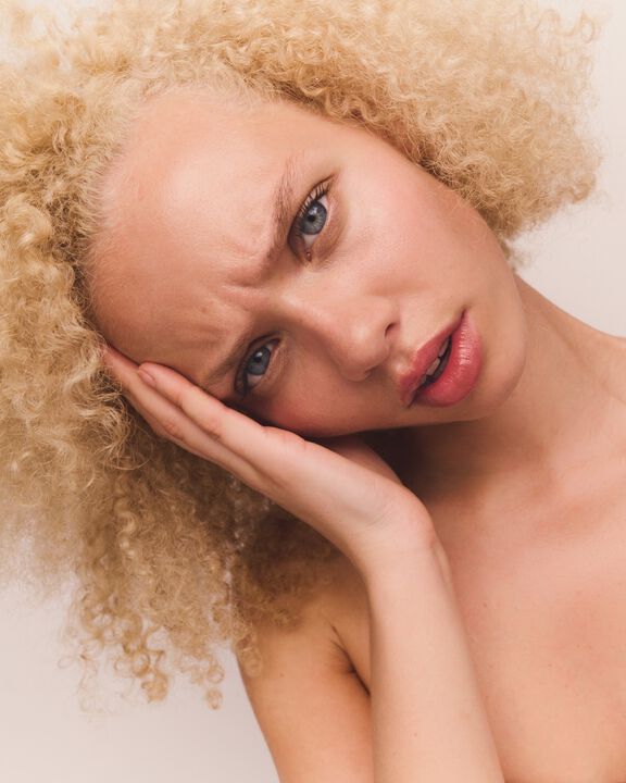 Skin Light Natural Pressed Powder