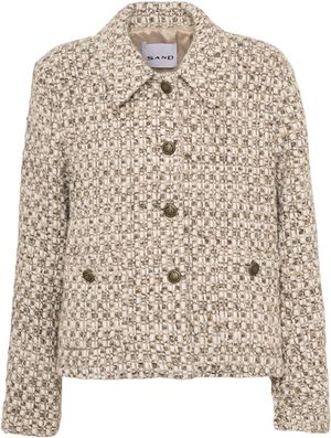 6876 - Jandi N