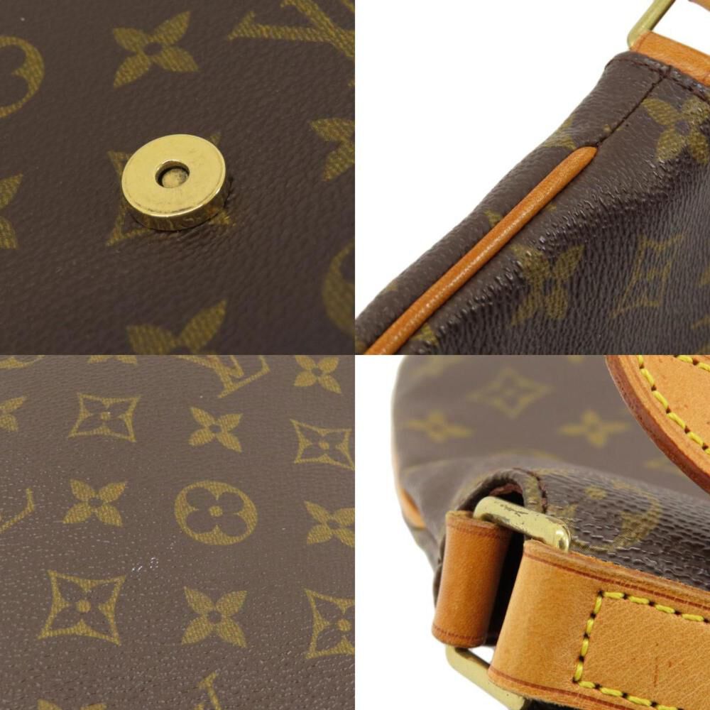 Louis Vuitton Shoulder Bags