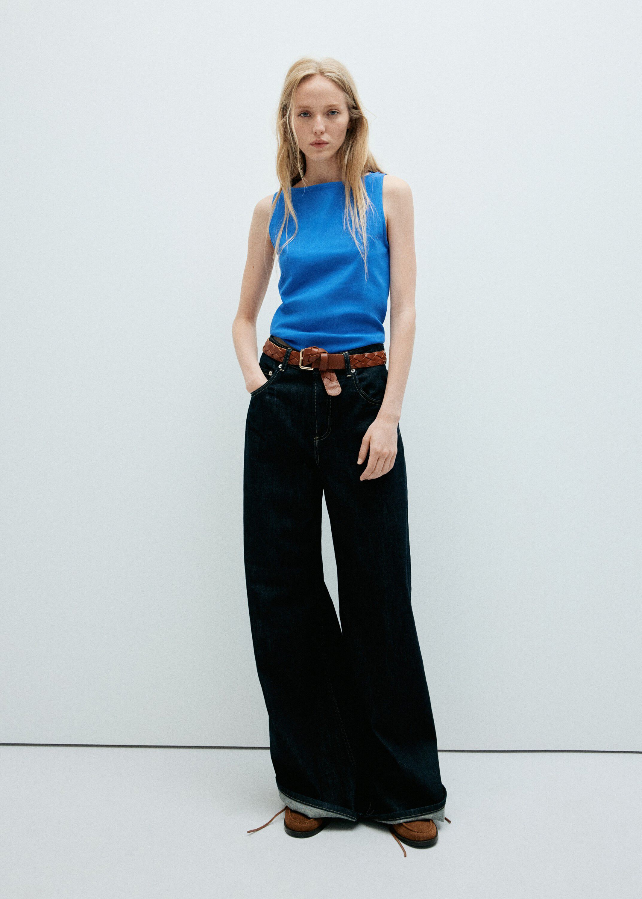 Boat-neck top