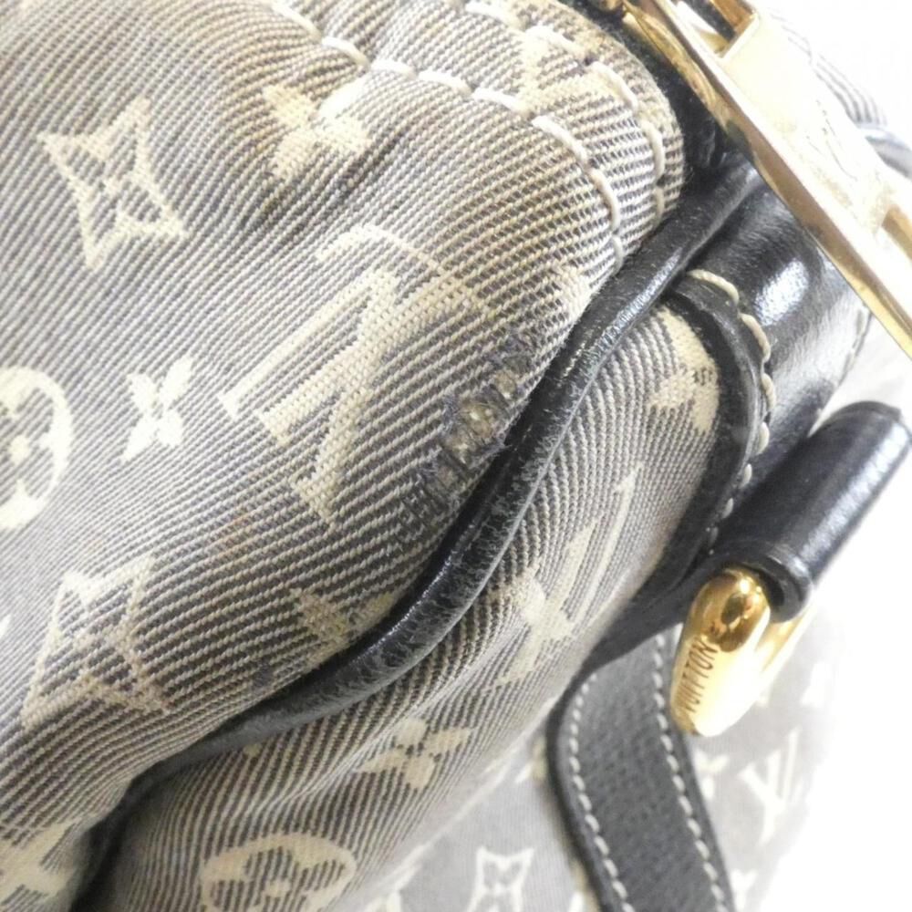Louis Vuitton Speedy