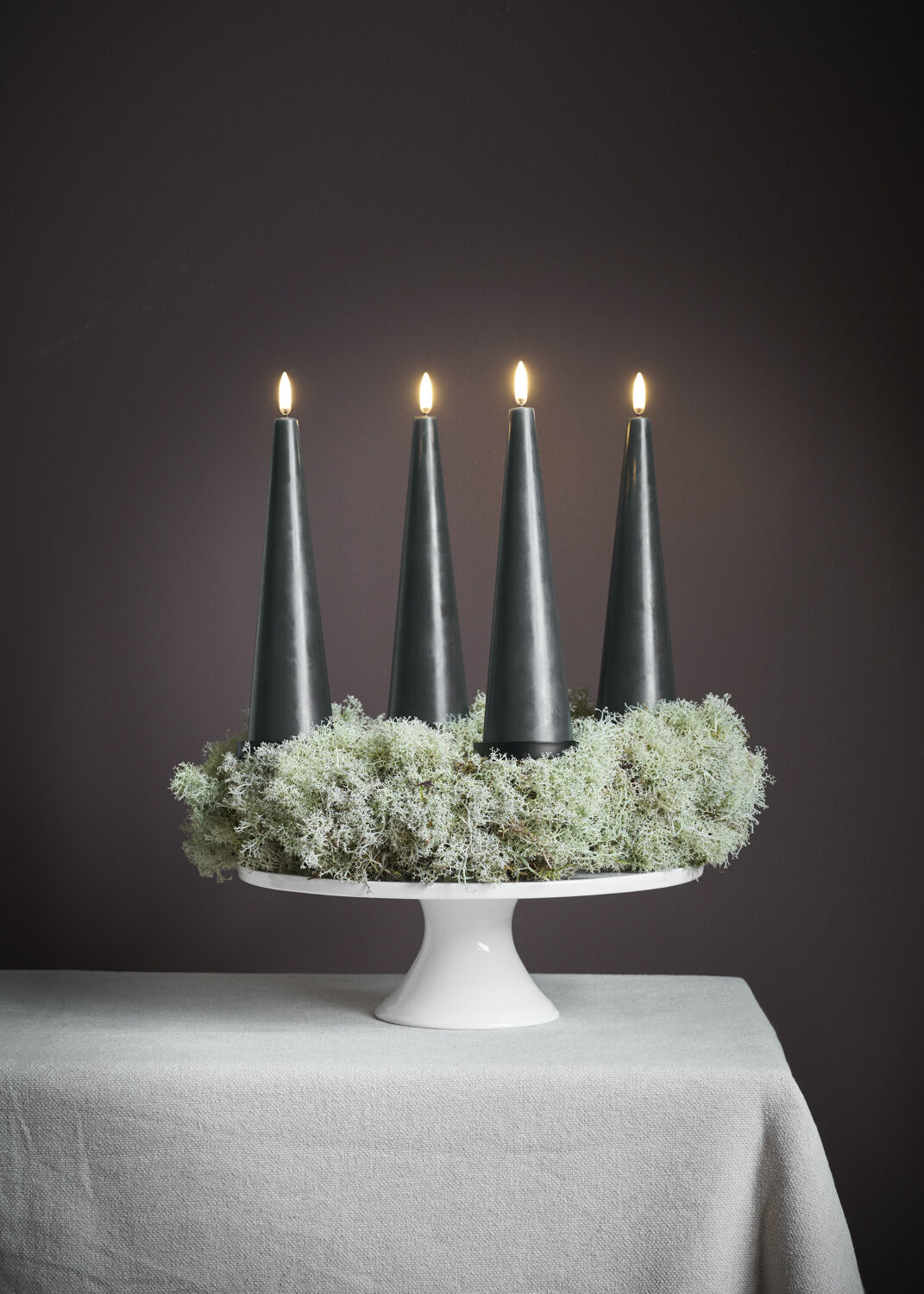 Giftbox w. spike, remote, LED cone candle, Pine green, Smoot