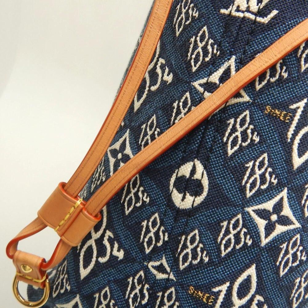 Louis Vuitton Neverfull