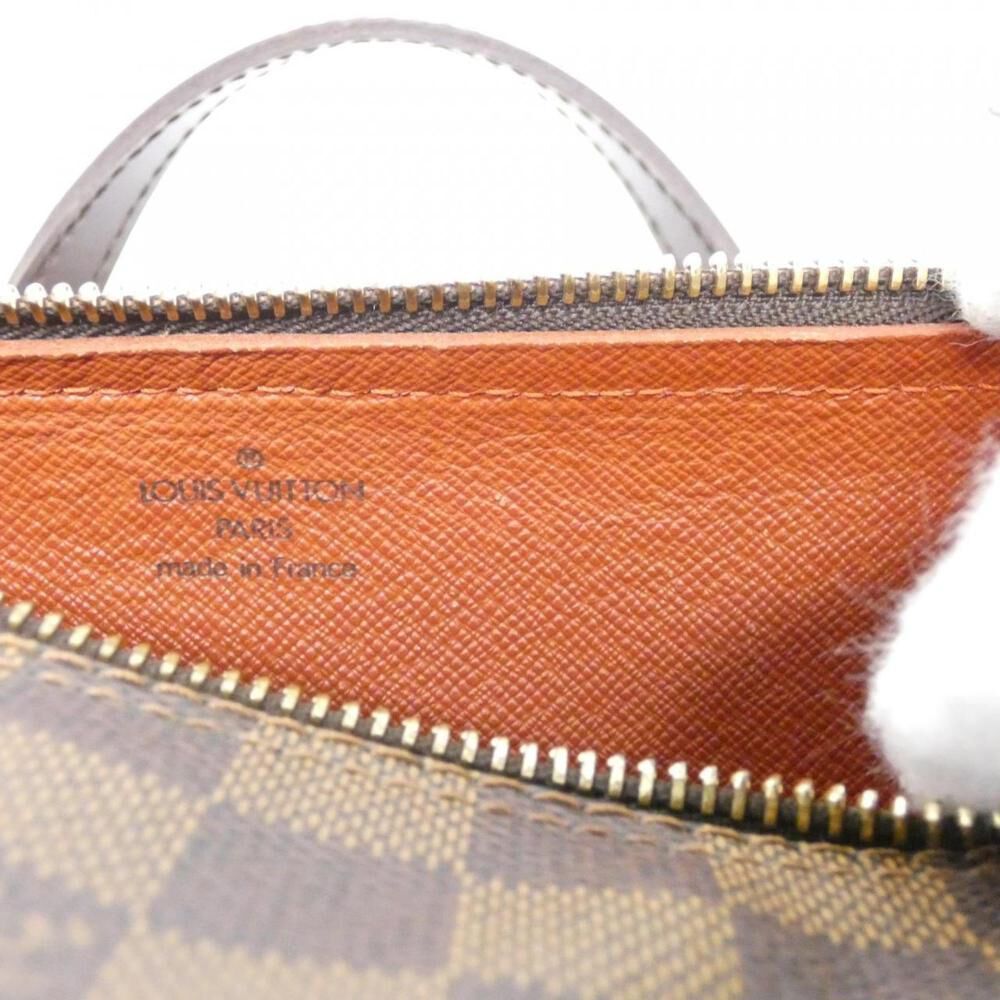 Louis Vuitton Papillon