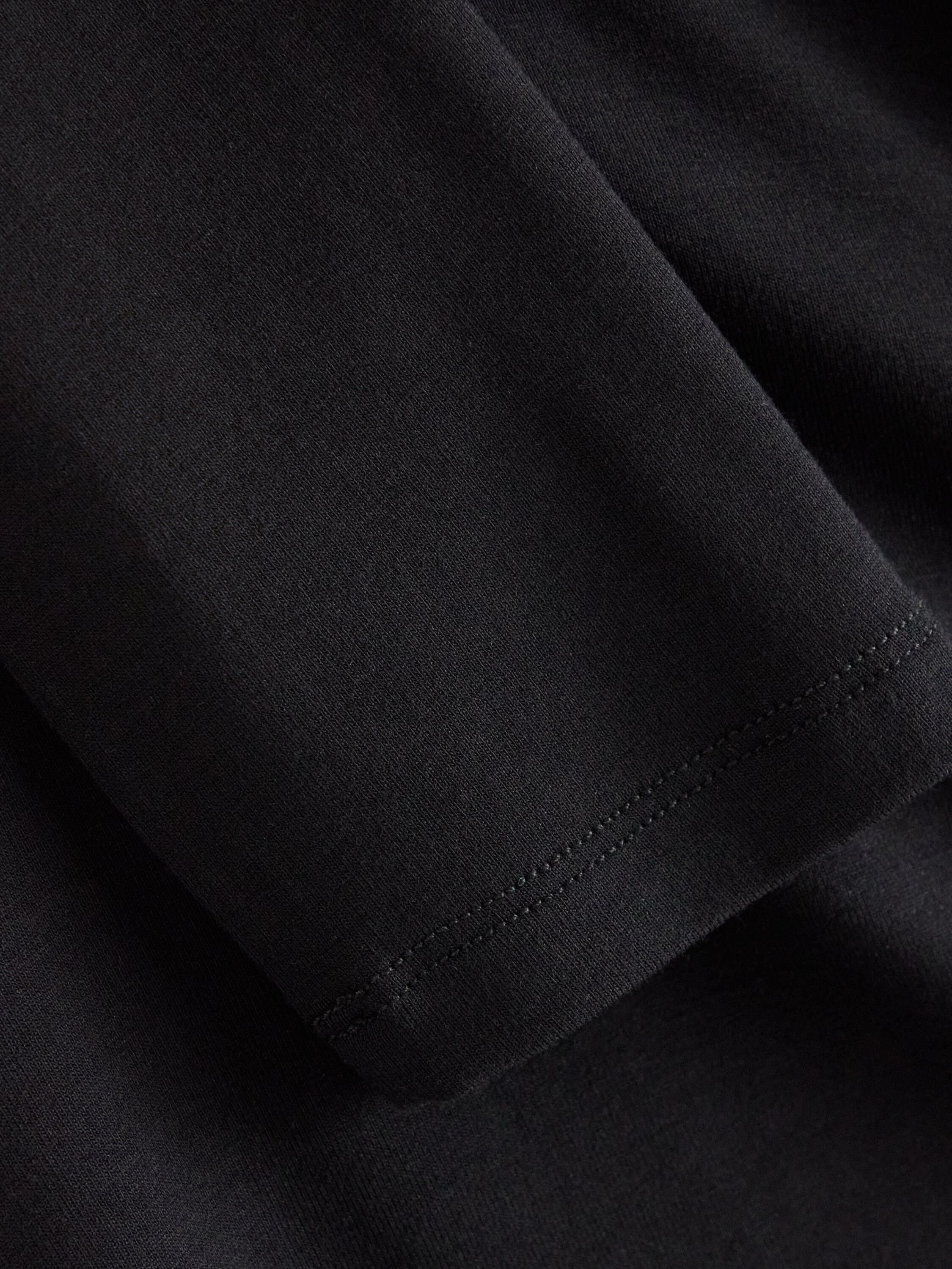 Omlottblus i mjuk viskos med avslap