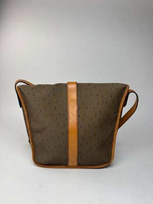 Yves Saint Laurent Shoulder Bag