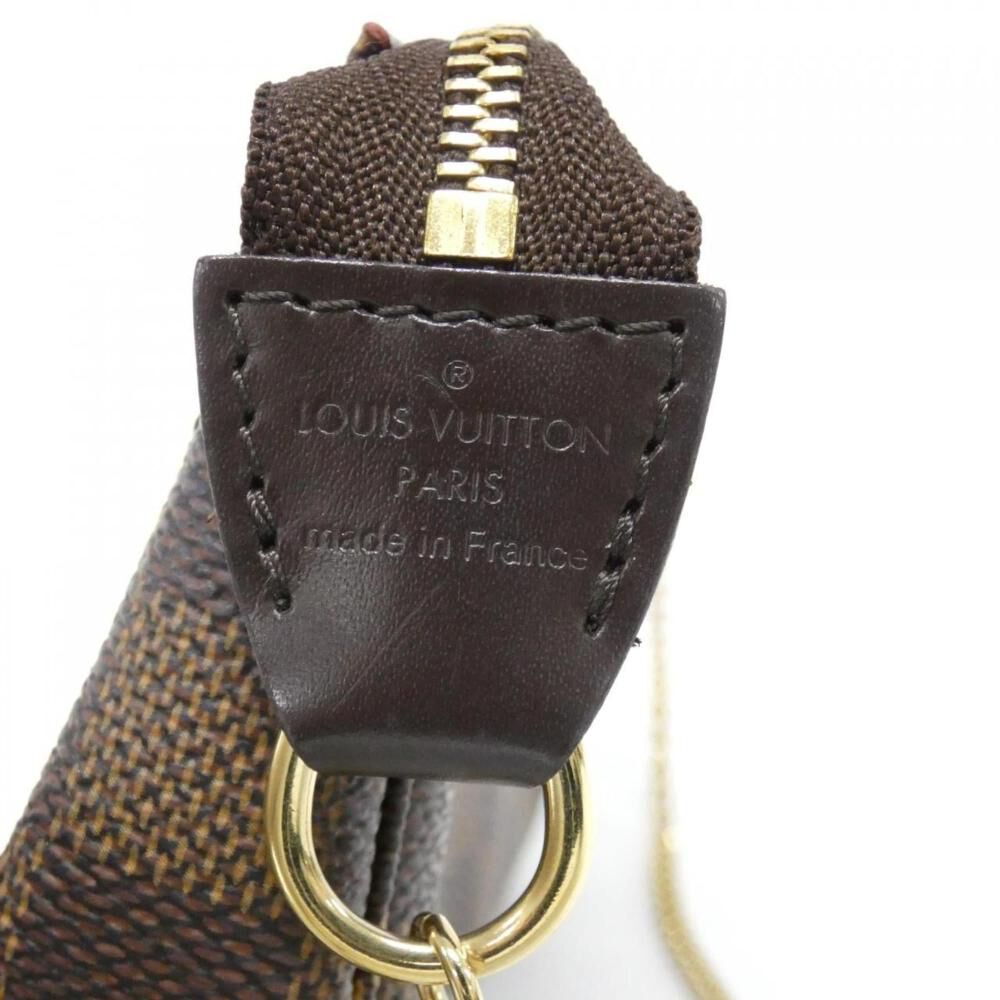 Louis Vuitton Pochette Accessoires