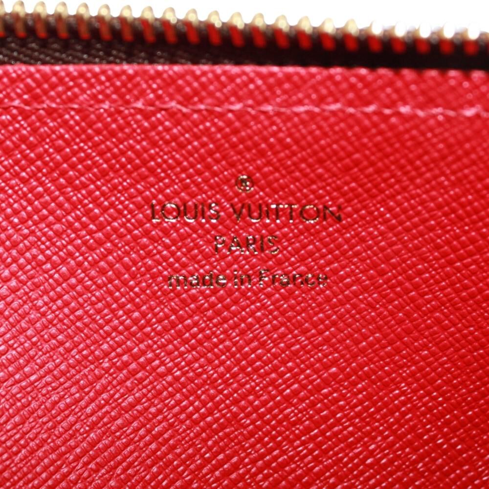 Louis Vuitton Papillon