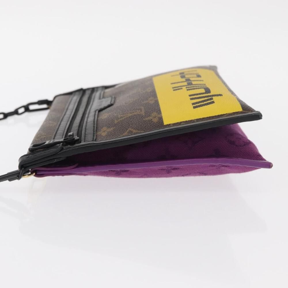 Louis Vuitton Messenger