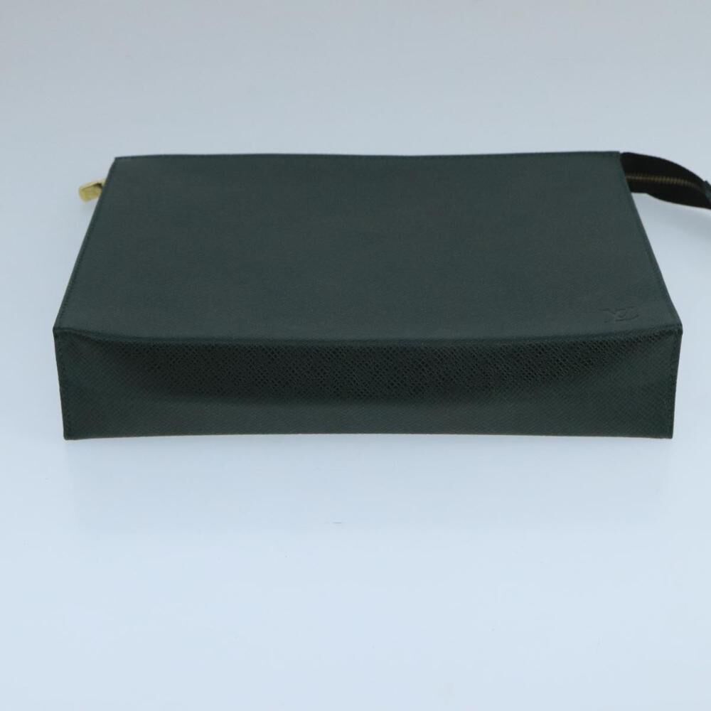 Louis Vuitton Poche Toilette