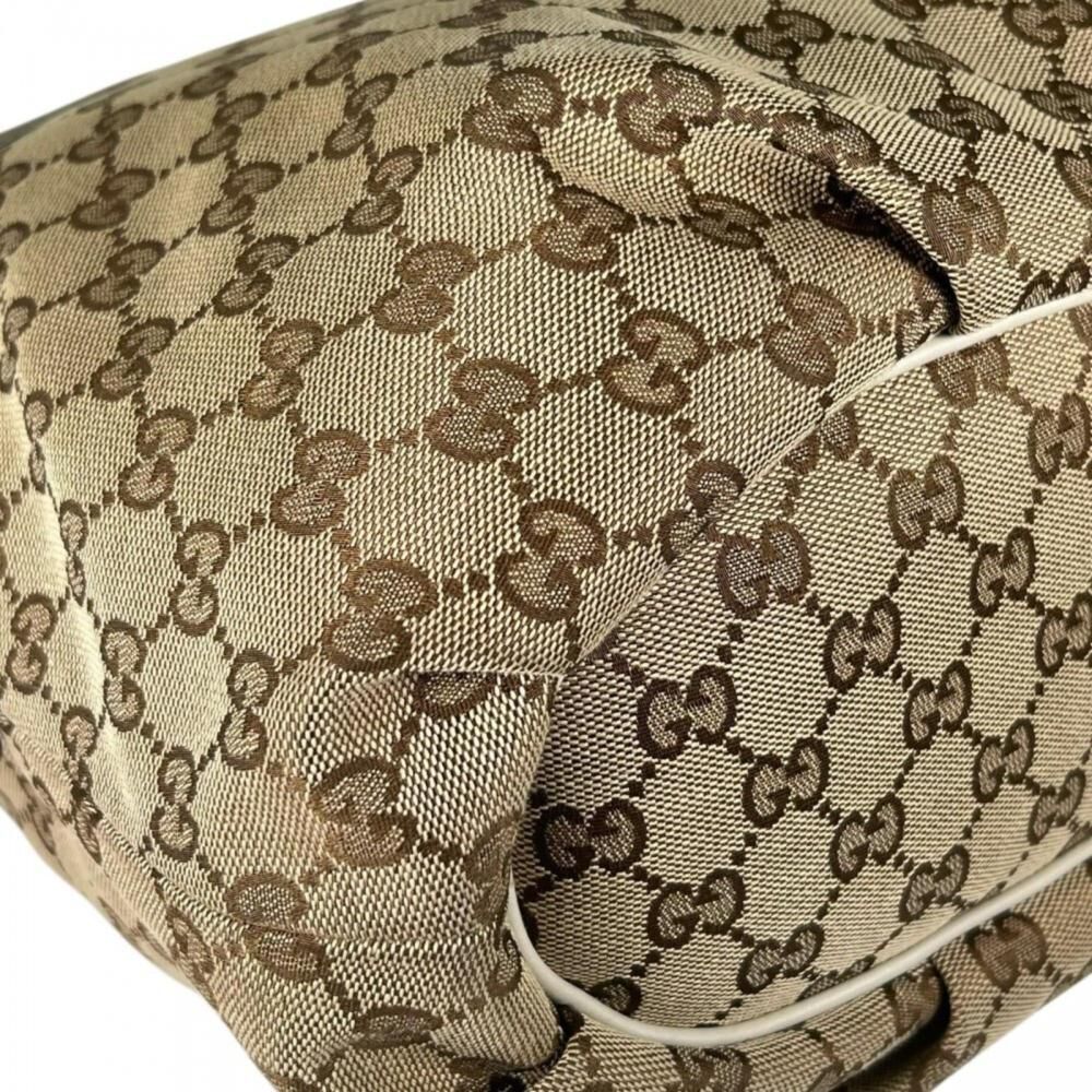 Gucci Shoulder Bag