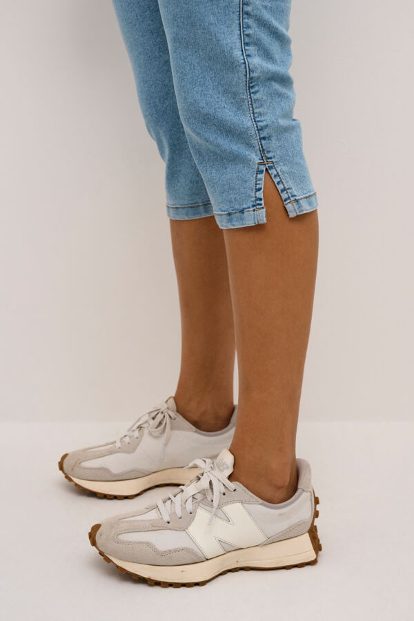 KAvicky Capri Jeans