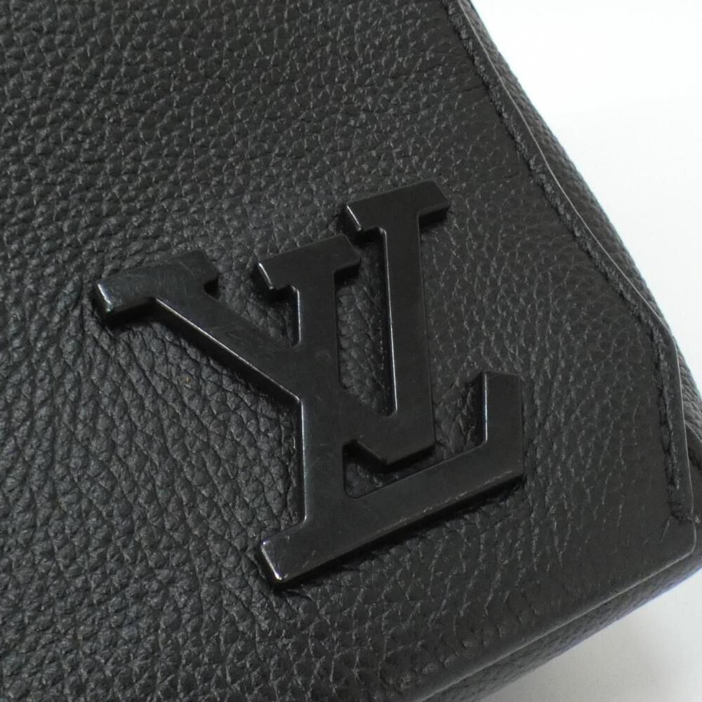 Louis Vuitton Messenger