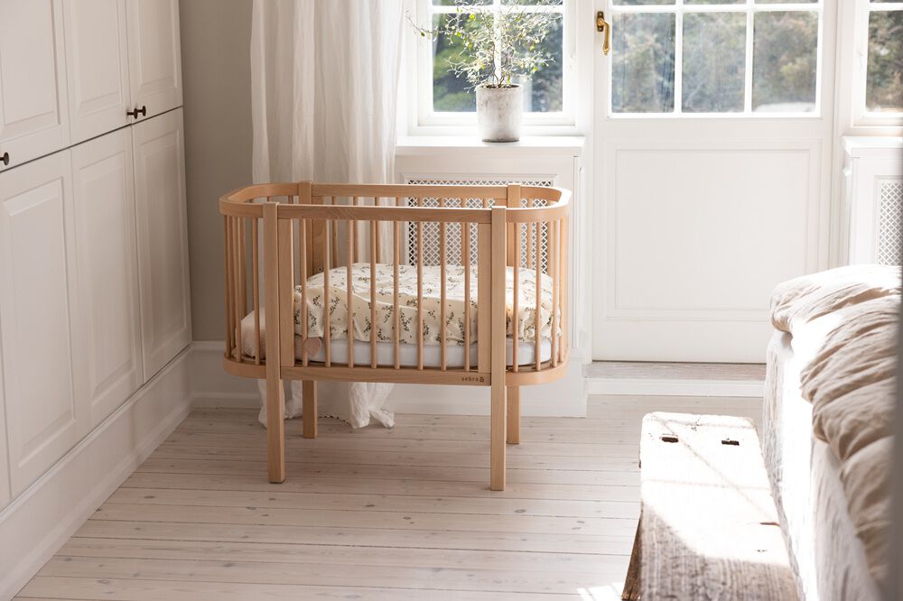 Sebra Bedside Crib, Wooden Edition