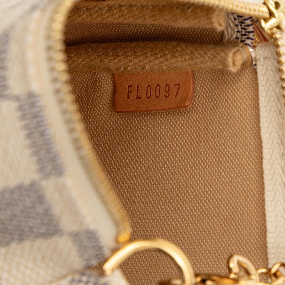 Louis Vuitton Pochette Accessoires