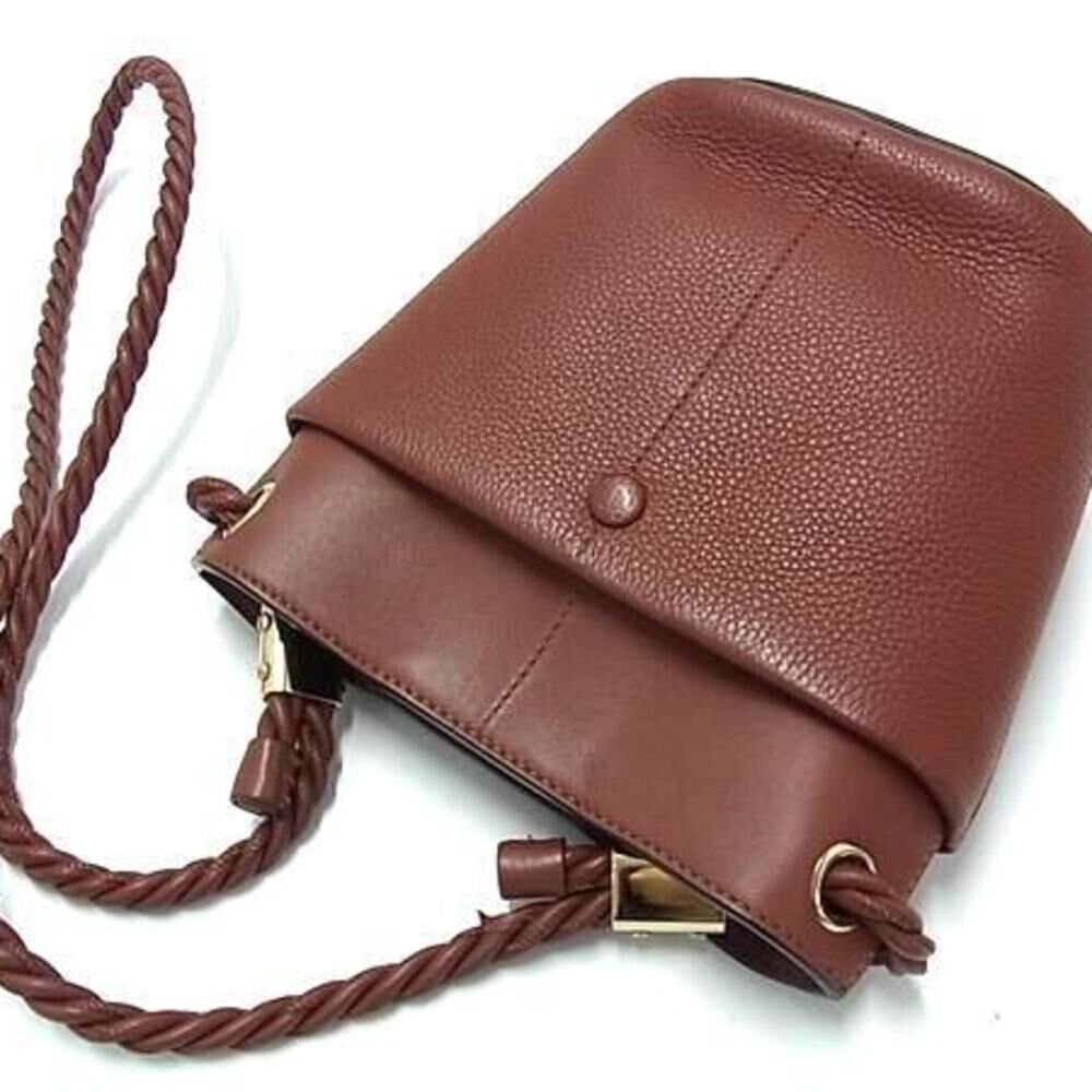 Chlo&eacute; Shoulder Bag