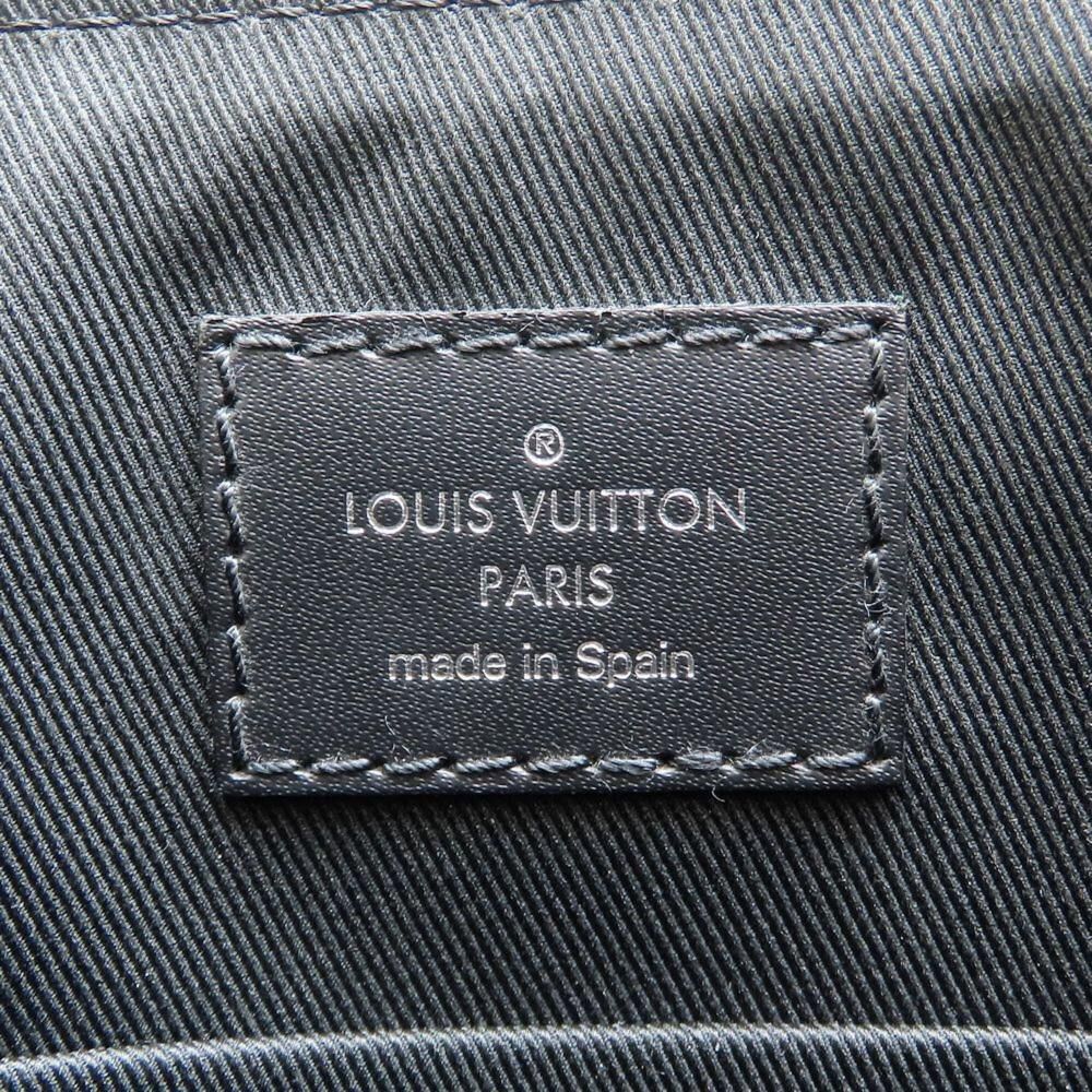 Louis Vuitton District