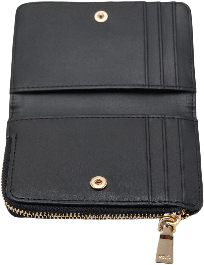 Small padded wallet